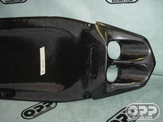 Carbon Fiber - Undertail - R1 2000-2001 image