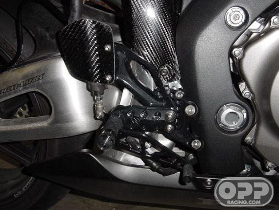 Carbon Fiber - Exhaust Shield Mid-Pipe - CBR1000RR 2004-2007 image