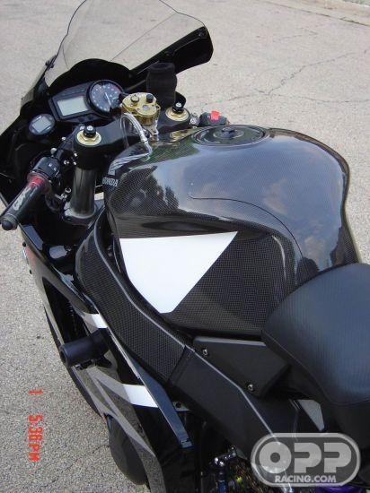 Carbon Fiber - Fuel Tank for OEM Cap - CBR954RR 2002-2003 image