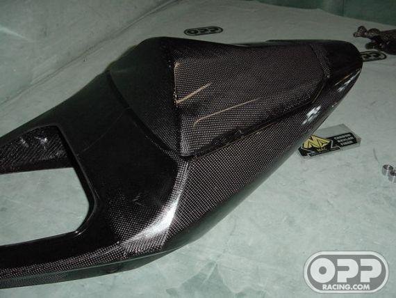 Carbon Fiber - Passenger Seat Cover - GSXR600/750 2004-2005 image