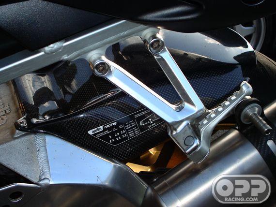 Carbon Fiber - Rear Fender - RSV1000 2004-2005 image