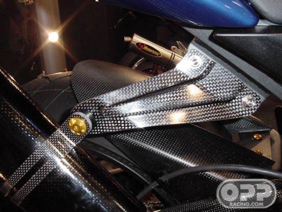 Carbon Fiber - EXHAUST HANGER ZX10R 04-05 image