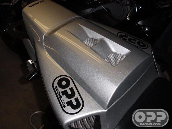 Fiber Glass - Passenger Seat Cover - CBR1000RR 2004-2007 image