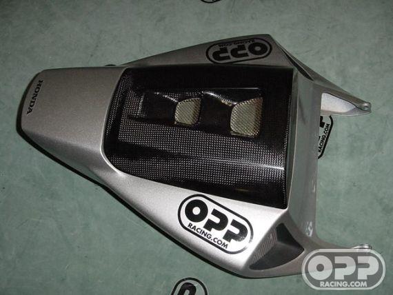Carbon Fiber - Passenger Seat Cover - CBR1000RR 2004-2007 image