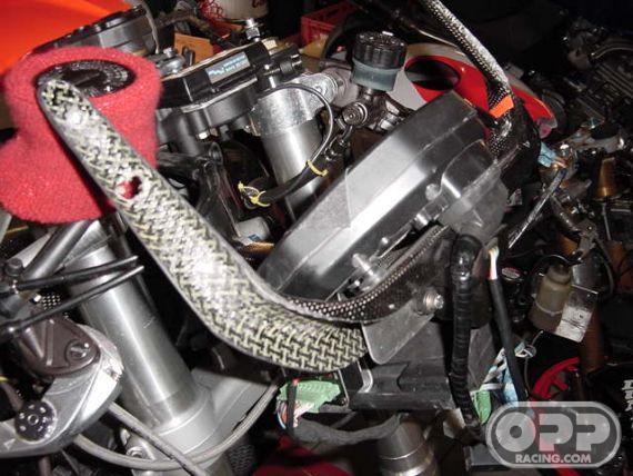  HONDA FAIRING STAY  image
