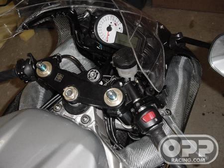 Titanium Silver - Airduct SBK Left - GSXR600 2001-2003 & GSXR750 2000-2003 & GSXR1000 2001-2002 image