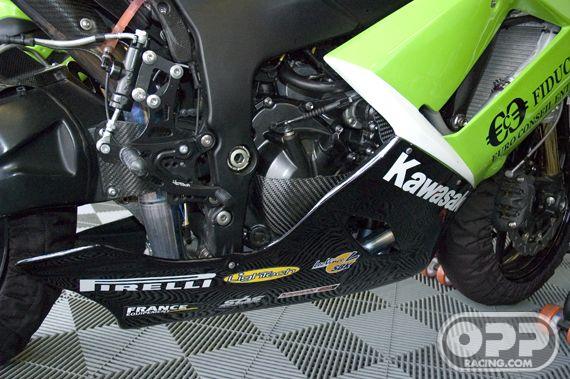  LighTech Rearsets with Fixed Foot Pegs - Kawasaki ZX6R 2005-2008 image