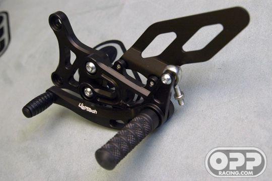  LighTech Rearsets with Fixed Foot Pegs - Yamaha R6 2006-2008 image