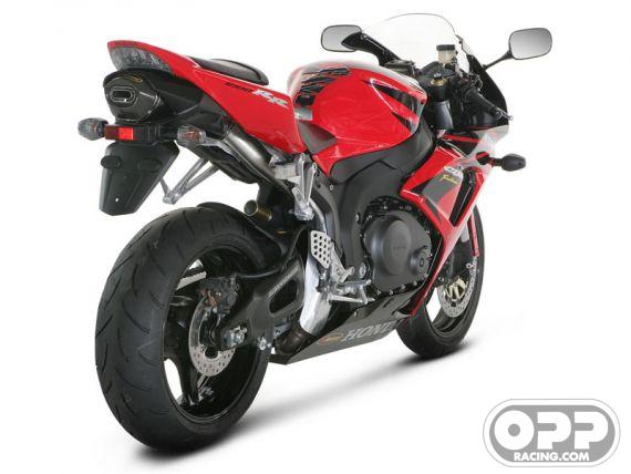  Akrapovic Slip-on Exhaust - Honda CBR1000RR 2006-2007 (Carbon-Hex Cannister) image