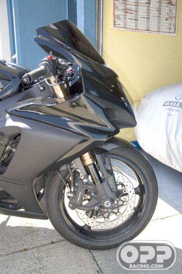 Carbon Fiber - Front Fender Vented -  GSXR1000 2007-2008 image