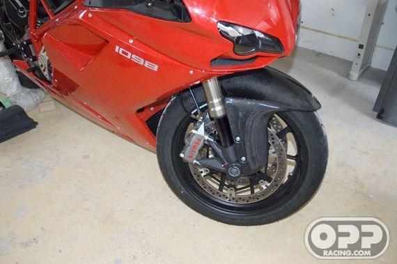 Carbon Fiber - Front Fender (Desmosedici-Style) - Ducati 1198-1098-848 image