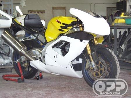 Fiber Glass - COMPLETE RSV 1000 01-03 image