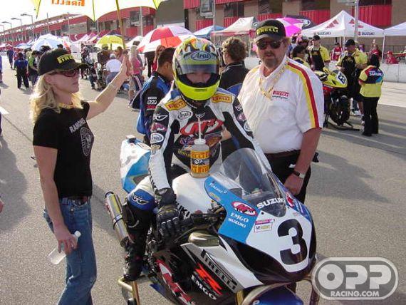 Fiber Glass - COMPLETE GSXR 600/750 04-05  image