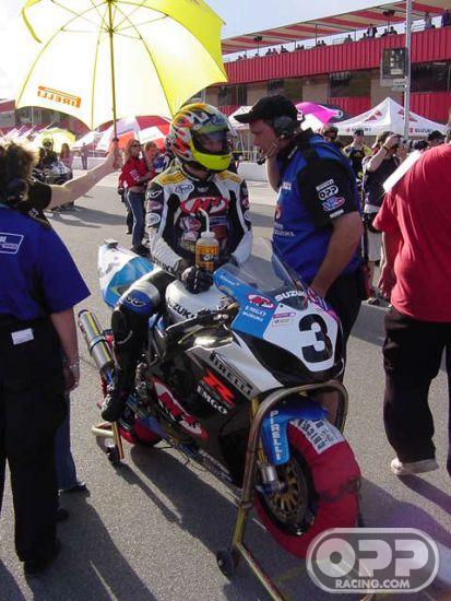 Fiber Glass - COMPLETE GSXR 600/750 04-05  image
