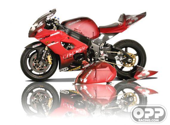Carbon Fiber - COMPLETE GSXR 600/750 04-05  image