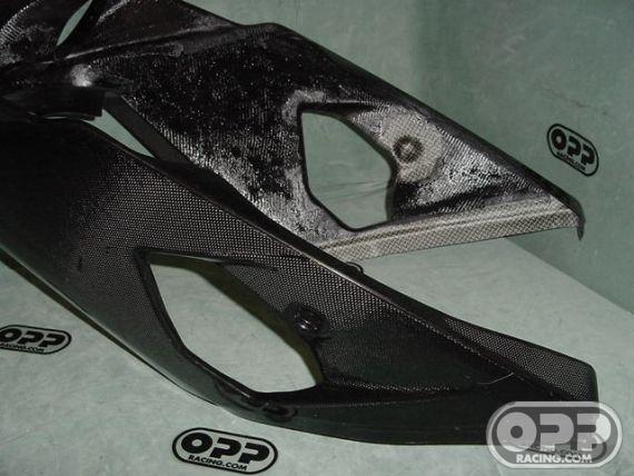 Carbon Fiber - Upper - GSXR600/750 2004-2005 image
