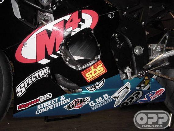 Carbon Kevlar - Lower - GSXR600/750 2004-2005 image