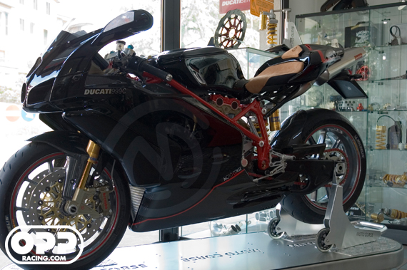 MotoCorse motorcycle stands / motocorse stands - show bike stands!