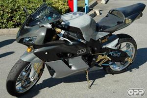 carbon bodywork on a honda. cbr carbon fairings cbr1000rr